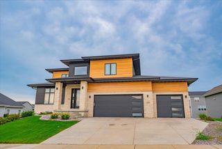 2596 Fahey Glen, Fitchburg, WI 53711