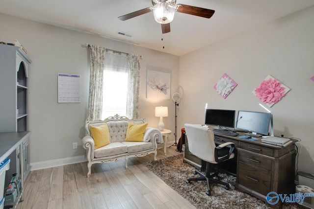 7619 Flint Crossing Circle, Owens Cross Roads, AL 35763