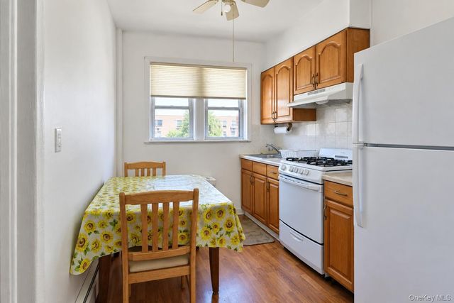 3062 49th Street, Astoria, NY 11103