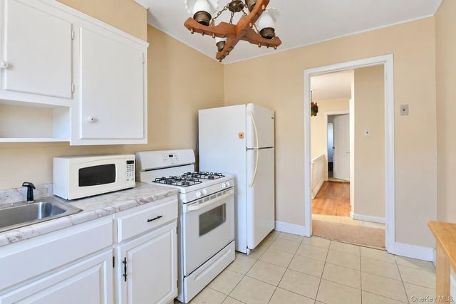 3062 49th Street, Astoria, NY 11103