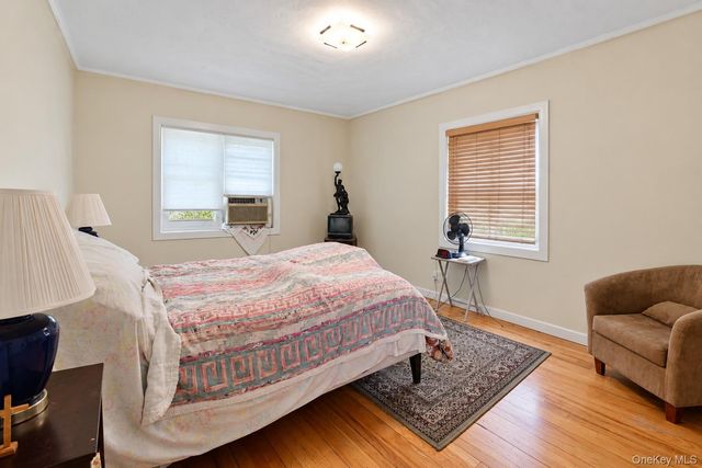 3062 49th Street, Astoria, NY 11103