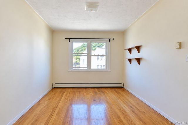 3062 49th Street, Astoria, NY 11103