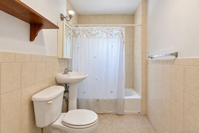 3062 49th Street, Astoria, NY 11103