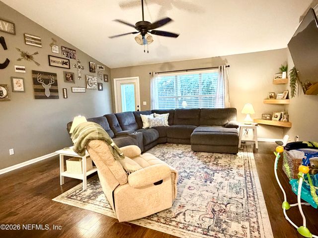 2959 MAJESTIC OAKS Lane, Green Cove Springs, FL 32043