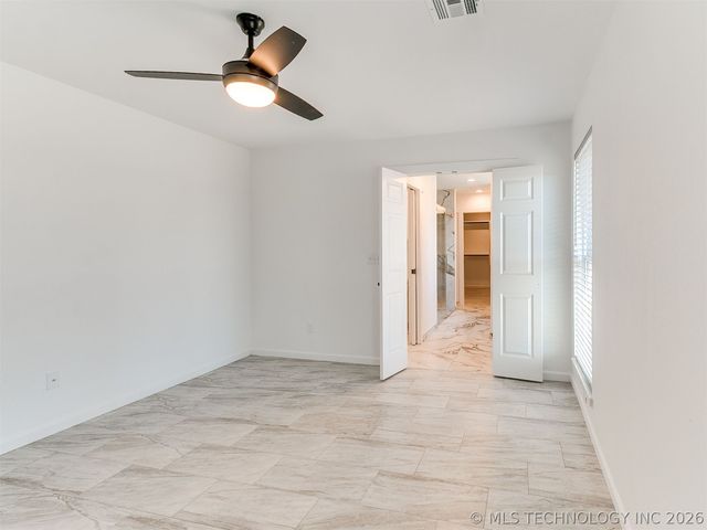 2813 S 88th East Avenue E, Tulsa, OK 74129