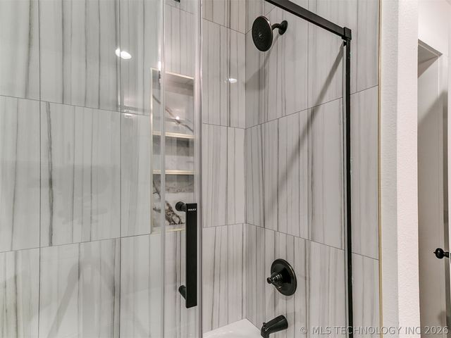 2813 S 88th East Avenue E, Tulsa, OK 74129