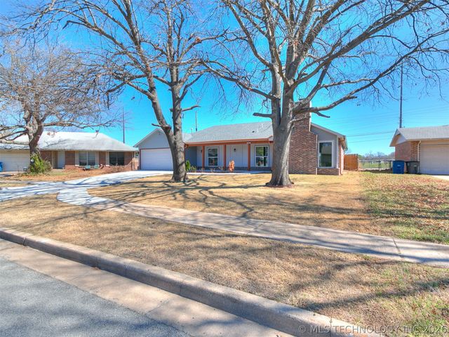 2813 S 88th East Avenue E, Tulsa, OK 74129