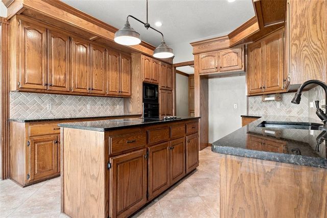 6508 NW 111th Street, Oklahoma City, OK 73162