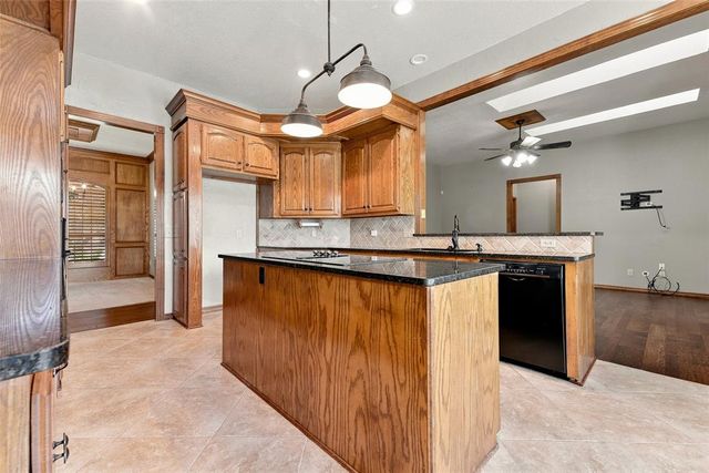 6508 NW 111th Street, Oklahoma City, OK 73162