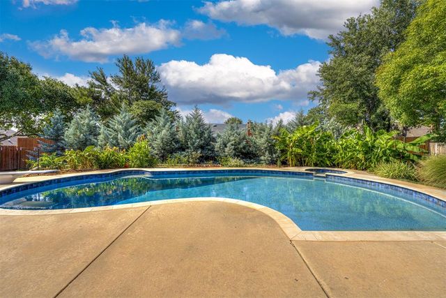 6508 NW 111th Street, Oklahoma City, OK 73162