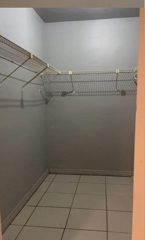 6300 SW 41st Street, Davie, FL 33314