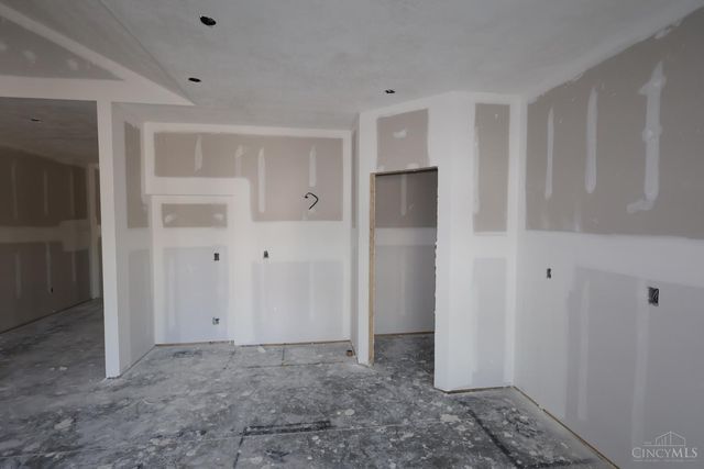 195 Tilly Court, Springboro, OH 45066