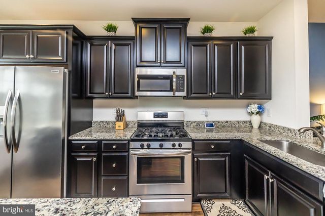 321 DAWSON PL, Downingtown, PA 19335