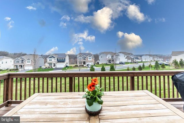 321 DAWSON PL, Downingtown, PA 19335