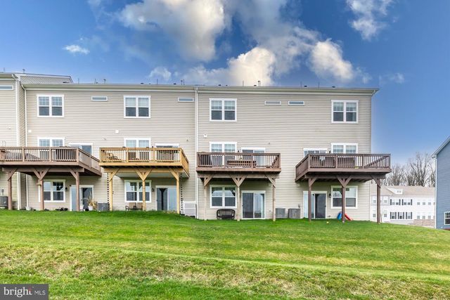 321 DAWSON PL, Downingtown, PA 19335