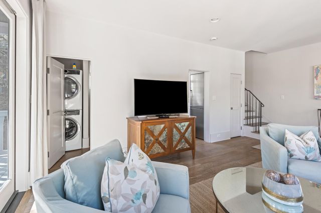 188 Round Road, Inlet Beach, FL 32461