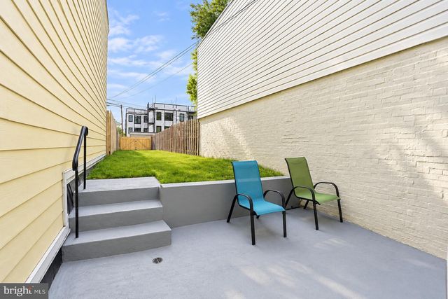 748 IRVING ST NW, Washington, DC 20010