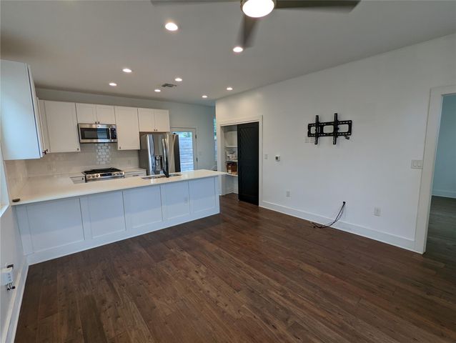 1108 Morrow ST 2, Austin, TX 78757