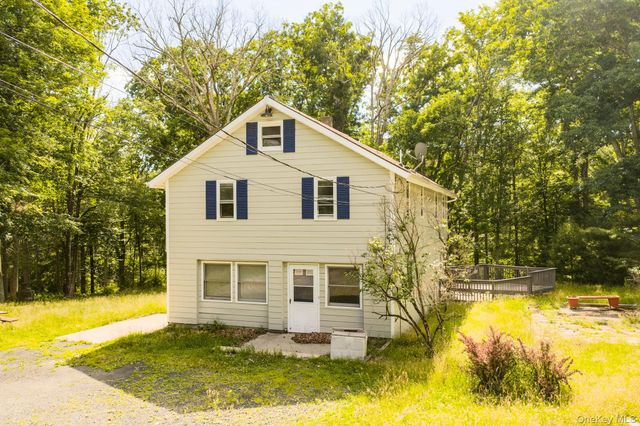 13 Oneida Trail, Glen Spey, NY 12737
