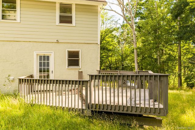 13 Oneida Trail, Glen Spey, NY 12737