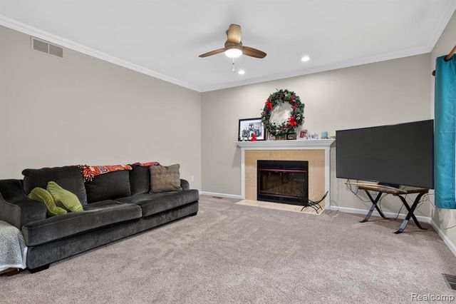7943 Debora Drive, Brighton, MI 48114