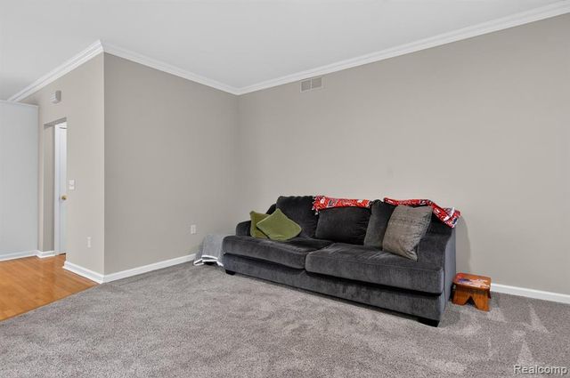 7943 Debora Drive, Brighton, MI 48114