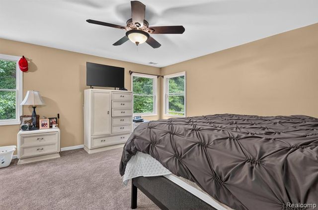 7943 Debora Drive, Brighton, MI 48114