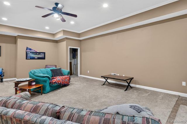 7943 Debora Drive, Brighton, MI 48114