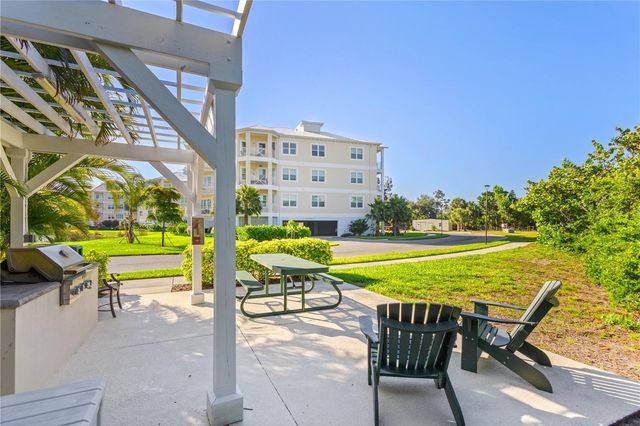 3431 79TH STREET CIRCLE W 101, Bradenton, FL 34209
