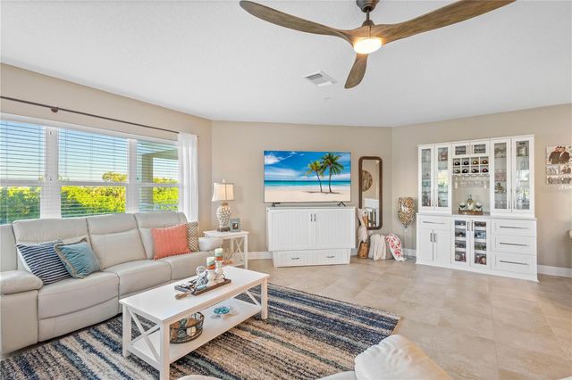 3431 79TH STREET CIRCLE W 101, Bradenton, FL 34209
