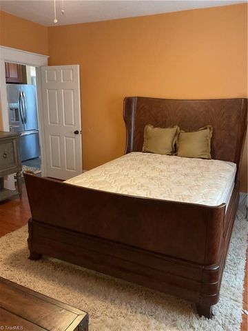 2012 Green Drive, High Point, NC 27260