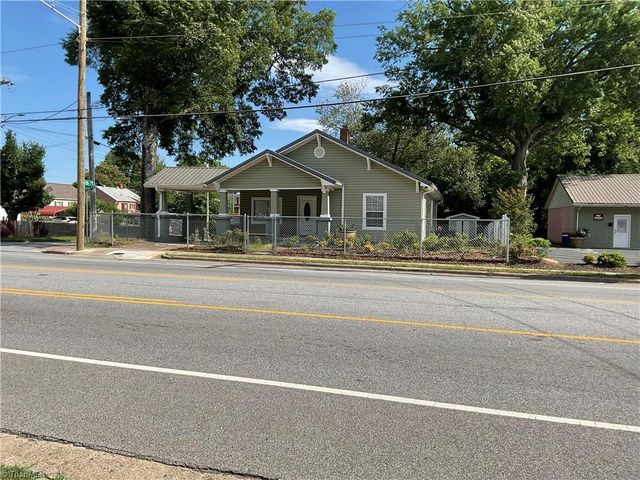2012 Green Drive, High Point, NC 27260