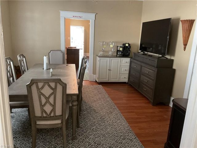 2012 Green Drive, High Point, NC 27260
