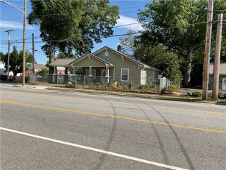 2012 Green Drive, High Point, NC 27260