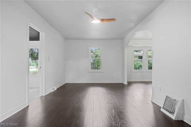 2430 S Columbus Road, Wooster, OH 44691