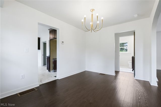 2430 S Columbus Road, Wooster, OH 44691