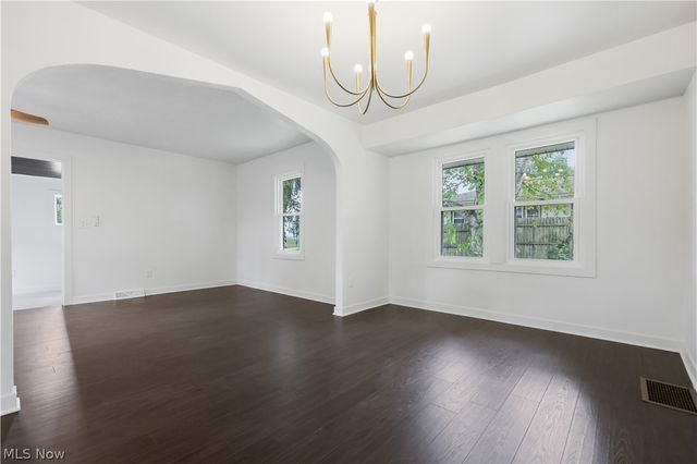 2430 S Columbus Road, Wooster, OH 44691