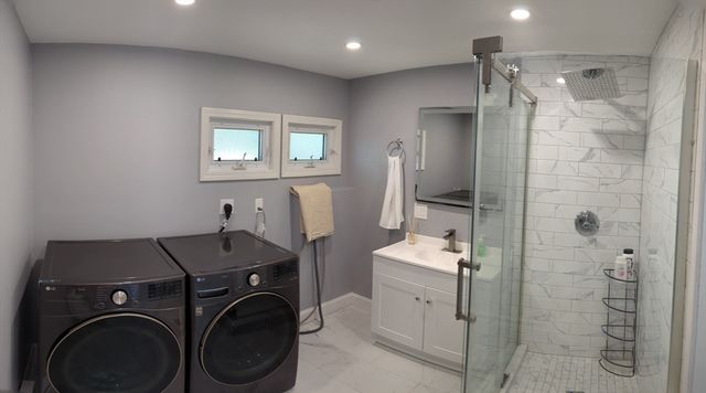 40 Harriet Ave, Quincy, MA 02171