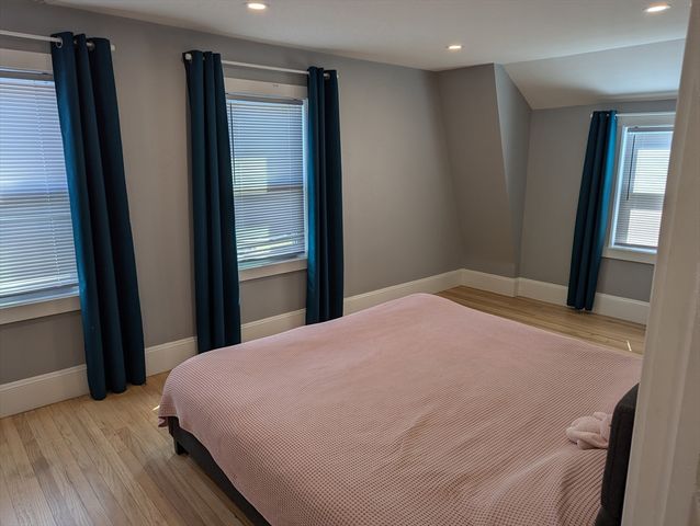 40 Harriet Ave, Quincy, MA 02171