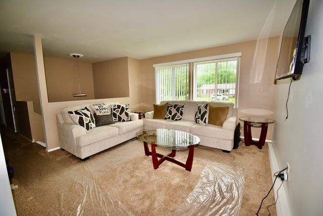 10029 W Howard Street, Beach Park, IL 60087