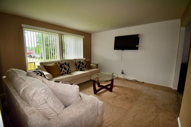 10029 W Howard Street, Beach Park, IL 60087