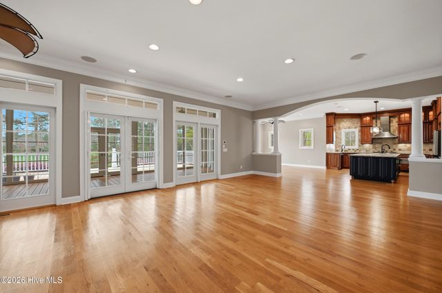 432 Laurel Valley Drive, Shallotte, NC 28470