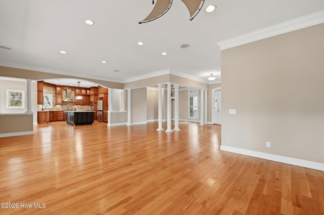 432 Laurel Valley Drive, Shallotte, NC 28470