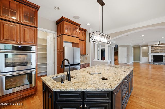 432 Laurel Valley Drive, Shallotte, NC 28470