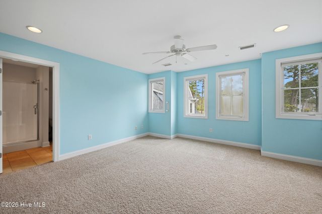 432 Laurel Valley Drive, Shallotte, NC 28470