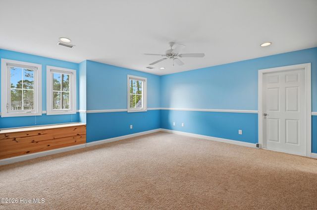 432 Laurel Valley Drive, Shallotte, NC 28470