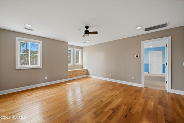 432 Laurel Valley Drive, Shallotte, NC 28470