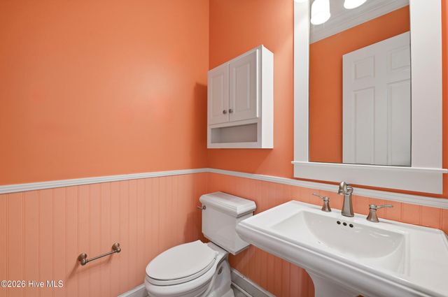 432 Laurel Valley Drive, Shallotte, NC 28470