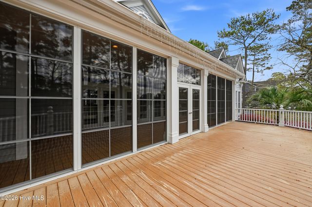432 Laurel Valley Drive, Shallotte, NC 28470