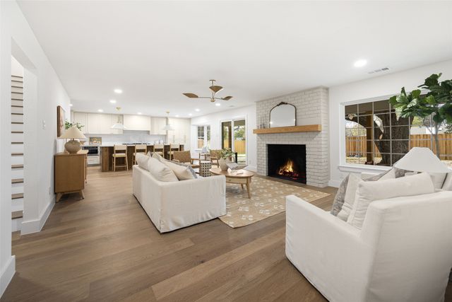 3796 Waldorf Drive, Dallas, TX 75229